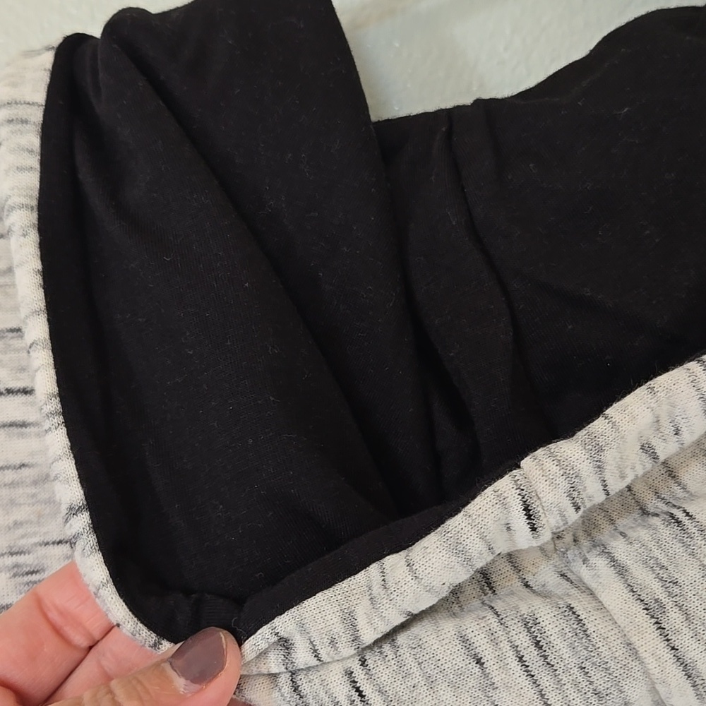 Amazon | Gray Hoodie Size Large NWT - Picture 5 of 6